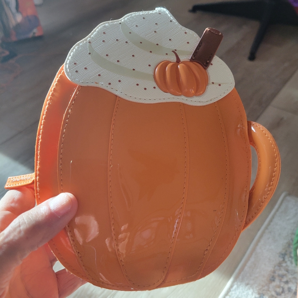 Pumpkin Latte Handbag with Whipped Cream Design